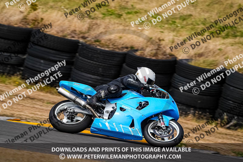 anglesey no limits trackday;anglesey photographs;anglesey trackday photographs;enduro digital images;event digital images;eventdigitalimages;no limits trackdays;peter wileman photography;racing digital images;trac mon;trackday digital images;trackday photos;ty croes